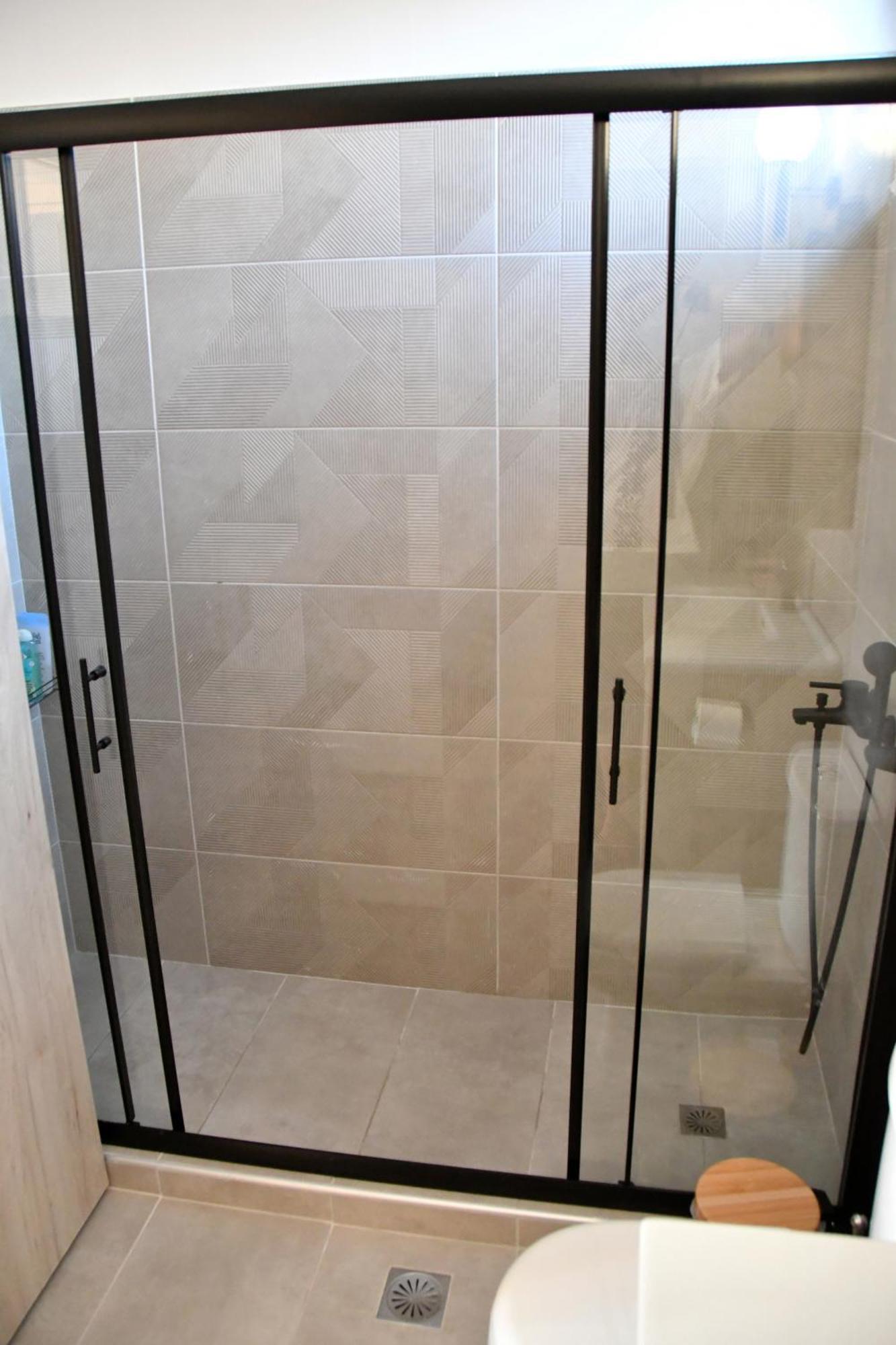 Polles Εlies Cozy Αpartment Apartment Aegina Luaran gambar